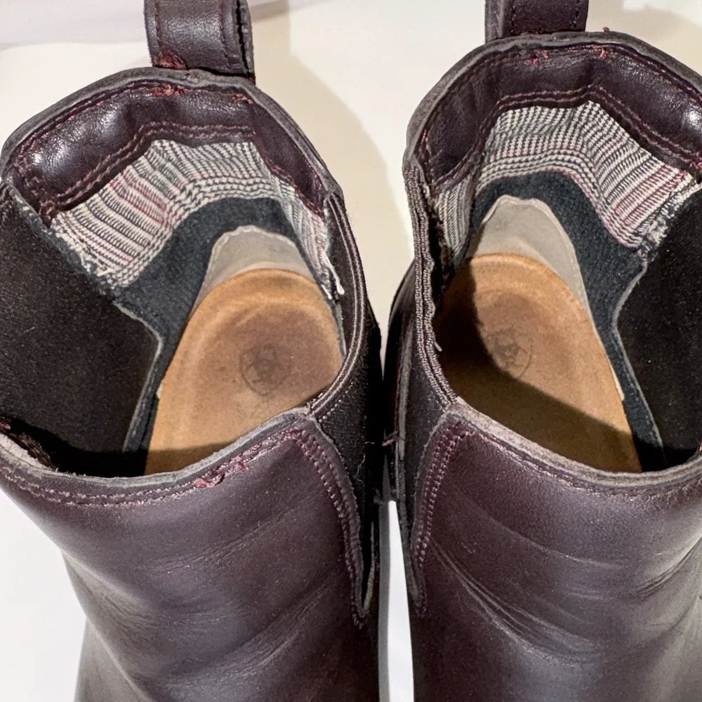 Ariat excellent preowned